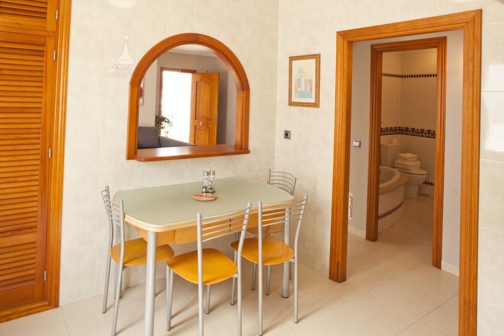 Apartment Ambrosia Nerja Oda fotoğraf