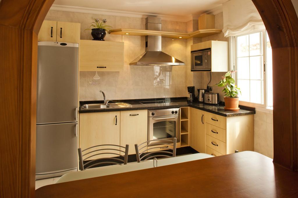 Apartment Ambrosia Nerja Oda fotoğraf